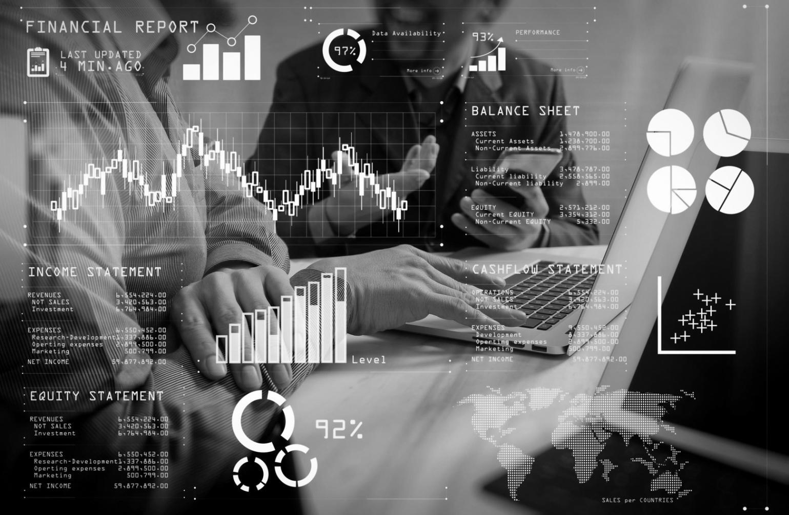 Professioneller Arbeitsbereich für digitale Strategieentwicklung